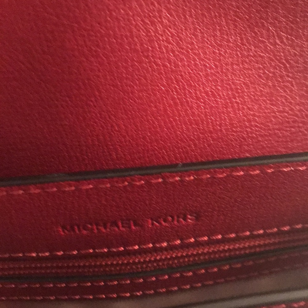 Michael Kors leather bag - Picture 6 of 6